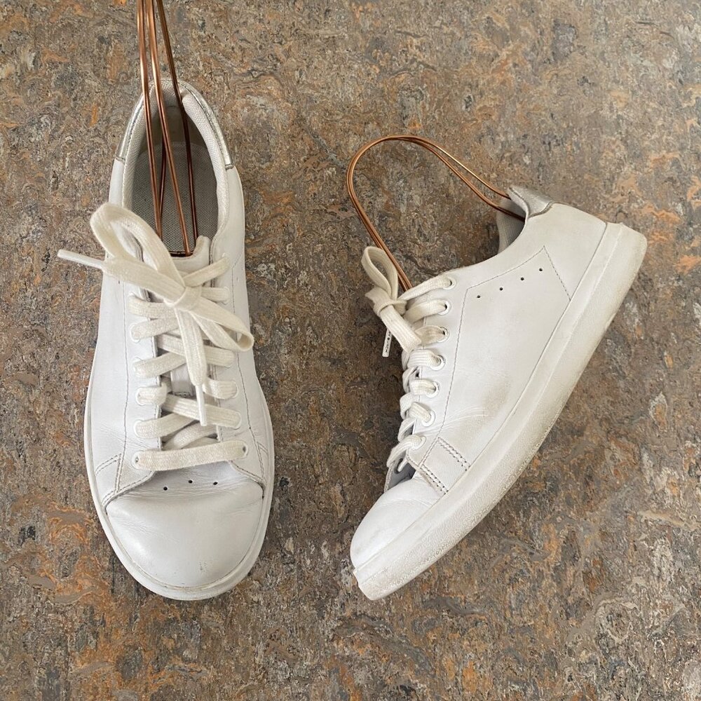 Tory Burch Howell Sneakers Shoes White Silver